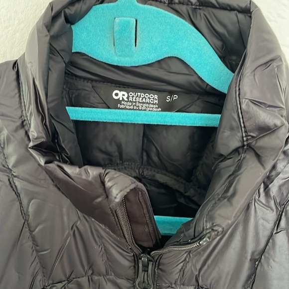 NWT Outdoor Research Women’s Helium Down Jacket - Picture 3 of 8